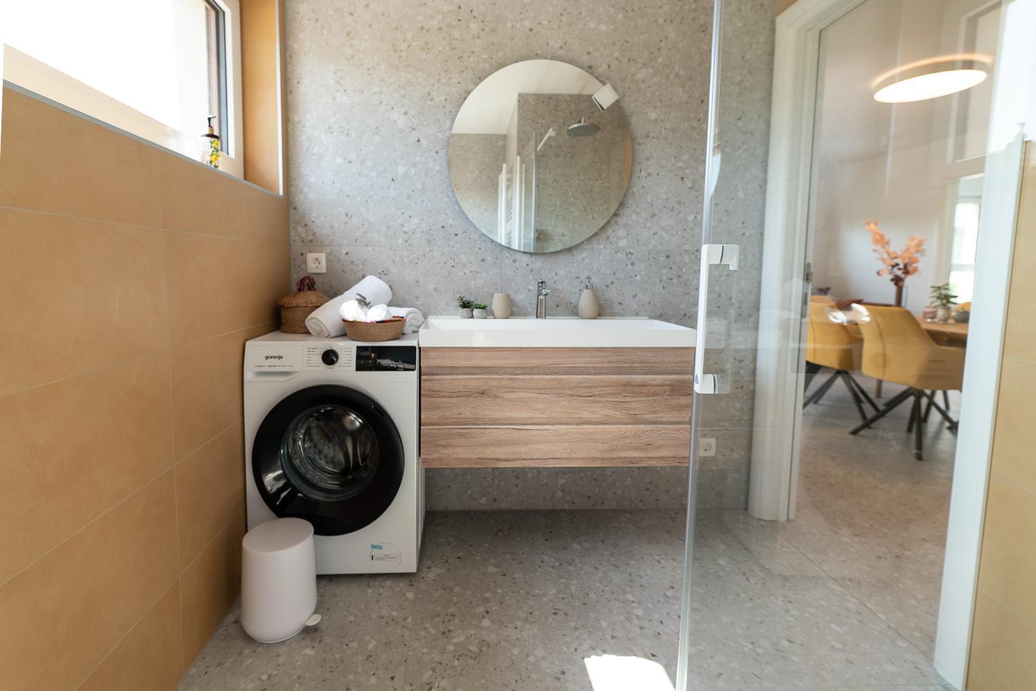 Apartments Kras 24 With Pool Sežana Kültér fotó